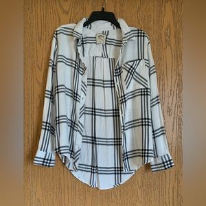Arizona Jean Flannel Plaid Button Down Shirt Boyfriend Fit Size M Black, White